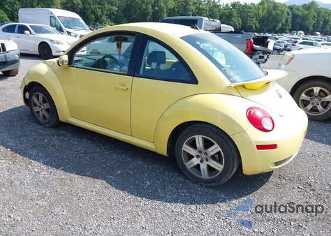 2006 Volkswagen New Beetle 2.5 из США, поврежденный, VIN 3VWPW31C56M418578